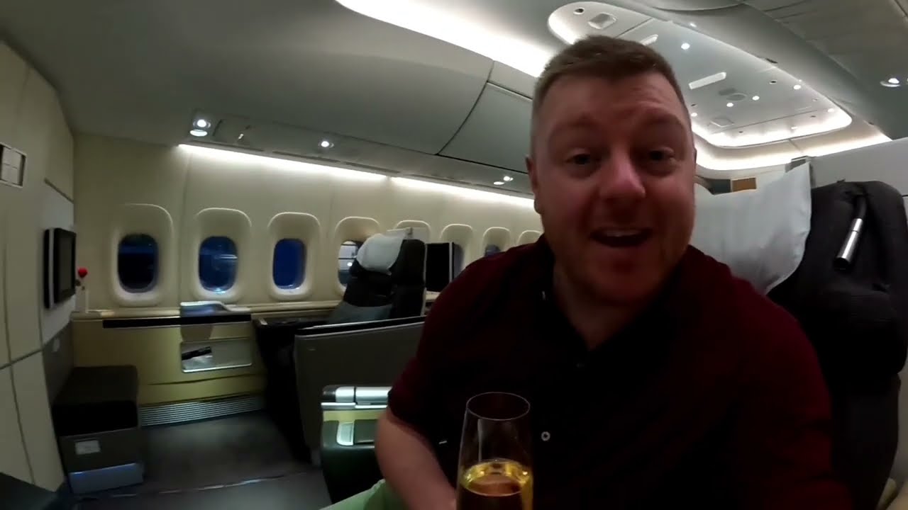 Lufthansa First Class Lounge (Non-Schengen)
