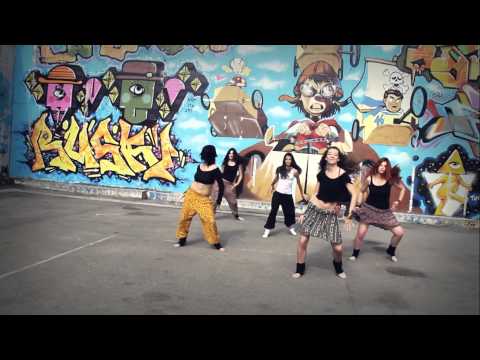 Akoben Electric i Milana Smiljanic - Baga Gine (oficijalni video 2012) HD