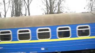 preview picture of video 'EuroNight Kiev-Berlin at Olevsk station'