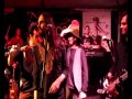 Stonehenge Rock Bar - Cálix Dança com Devas (com Cartoon e Somba)