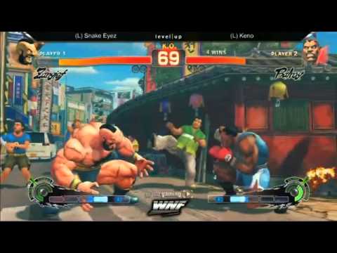 Snake Eyez (Zangief) vs Keno (Balrog) AE Grand Finals WNF Summer Edition 18/09/13