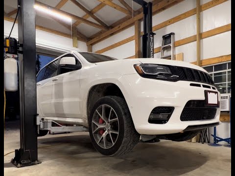 2017 Grand Cherokee SRT Mopar trailer hitch install