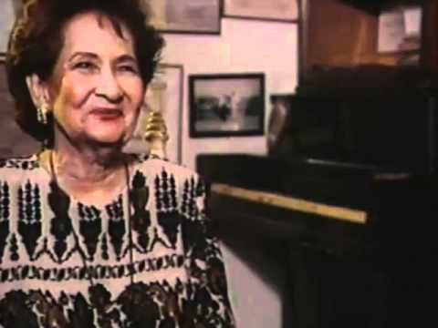 Ernesto McCausland's interview with Esthercita Forero - Part 1