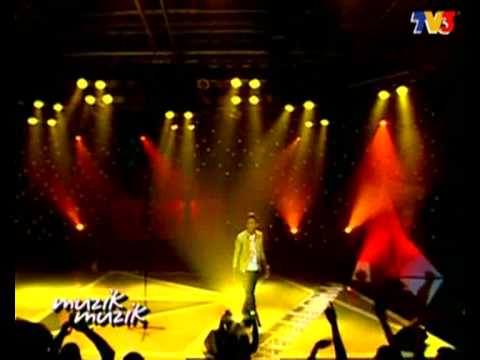 Mohd - Cinta (MTV @ Muzik25)