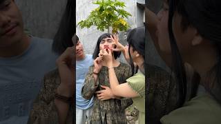 Download lagu Prily was tricked by Lilis and Roy to make her laugh #funny #comedy #dusunlantam #lantamchannelof... mp3