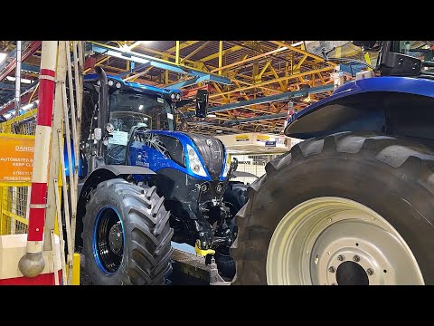 New Holland Tractors Factory Tour – Inside the Production Process!