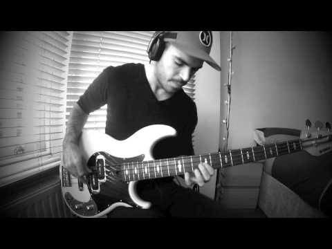 DAFT PUNK - Get Lucky [Bass Loop Solo by Miki Santamaria]