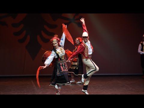 Vallja “Oshtima e Maleve “ Ansambli Kombetar i Kengeve dhe Valleve Popullore .