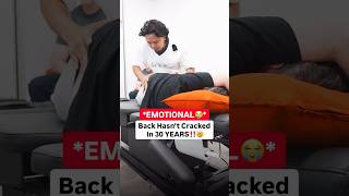 HIS BACK ‘FINALLY CRACKS’ AFTER 30 YEARS‼️😭#chiropractic #backpain #neckpain #trending