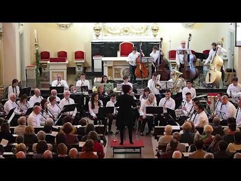 "Oskorriren Potpourria" cover Leioa Txistu Alardea Mayo 05 2019