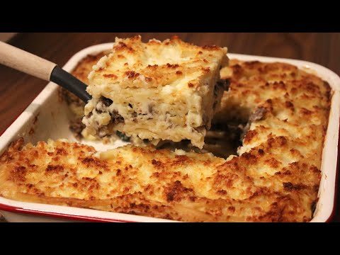 Cypriot Pastitsio - Baked Pasta with Bechamel Sauce - Cyprus Style Lasagne - Makaronia tou Fournou