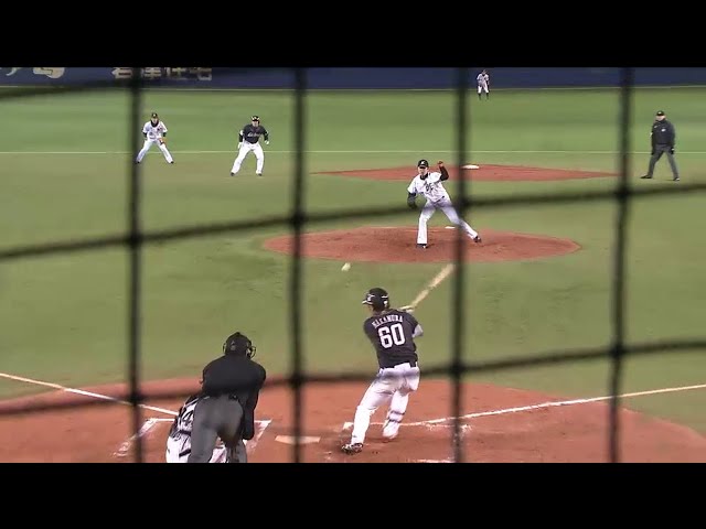 7回表 ホークス中村がタイムリー安打を放ち貴重な追加点!! バットでも大仕事!! 2014/4/18 M-H
