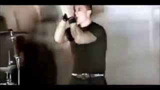 Bleeding Through - Love Lost In A Hail Of Gunfire [Album Version]