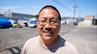 Video: Derrick, Oakland California, ex-millionaire, became homeless after 2008 financial crash - Invisible People