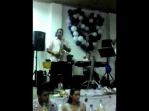 Monolit de la Rácáciuni. Solist Stoican Popian si formatia Monolit Rácáciuni. Tel: 040/761843643