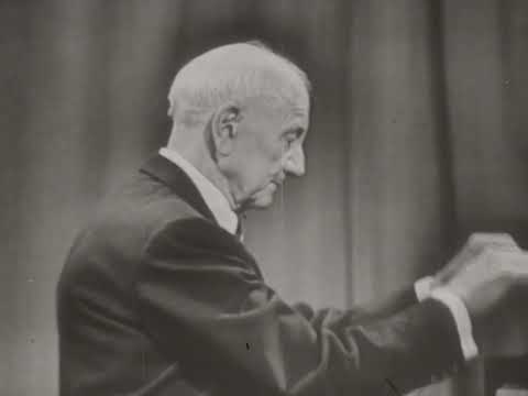 Dohnányi plays his Rhapsody in F sharp minor Op.11 no.2 (1957)