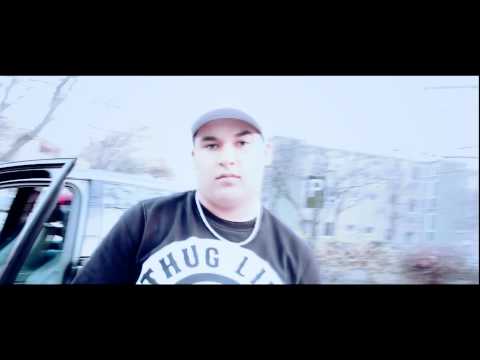 KING FERO - 32 BARS IN DIE KAMERA (OFFICIAL TRAILER) (HD)