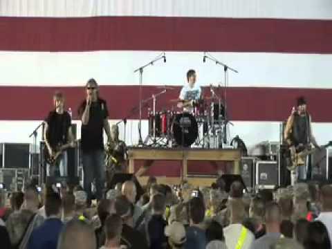 "Iraq Can Roll" Brian Howe former Lead Singer for Bad Company in Iraq