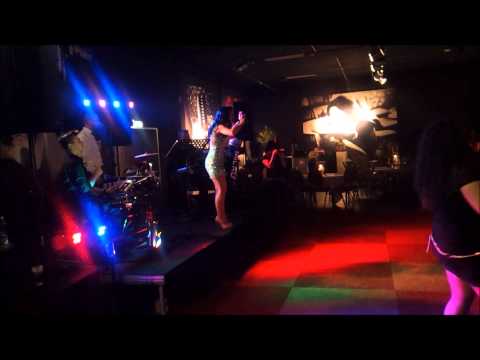 Mirna Dakermandji live