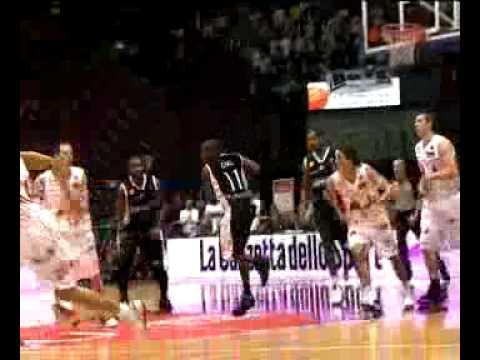 19.10.2008 Armani Jeans Milano - La Fortezza Bologna 68-70