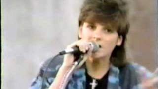 Early Indigo Girls, Decatur On The Square 05-09-1987 Part 03/14