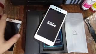 Unboxing the Cloudfone ThrillView