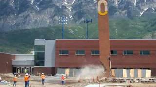 preview picture of video 'Orem High Smoke Stack falls'
