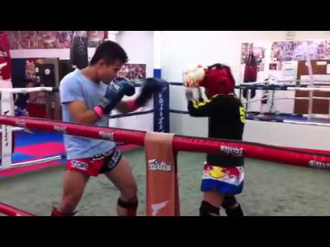 ムエタイ小学生