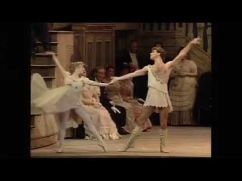 "Voices Of Spring" Pas De Deux - Viviana Durante & Stuart Cassidy. Choreography - Frederick Ashton.