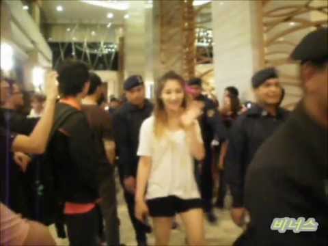 130523 4MINUTE went out for dinner & after dinner went back to hotel