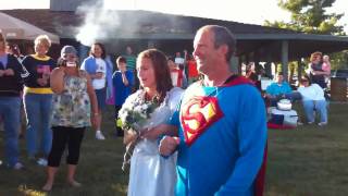 preview picture of video 'Lake Waynoka Ski Show Marriage 2010'
