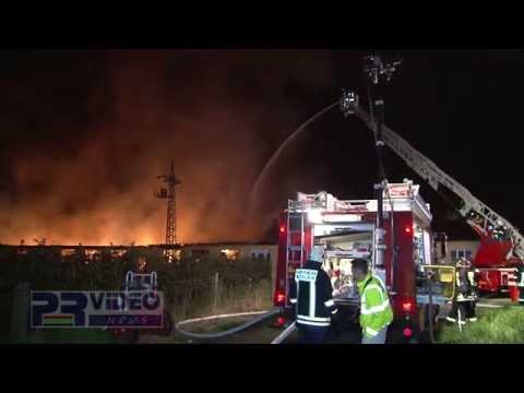 21. April 2015 - Großbrand in Wiesloch zerstört Lagerhalle