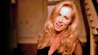Deana Carter&#39;s &#39;Strawberry Wine&#39; - The Secret History