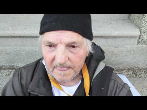 Dokumentär - Frågor till en hemlös