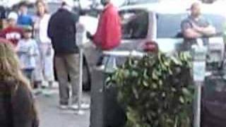 preview picture of video 'Bush Man in San Francisco near Fishermans Wharf'