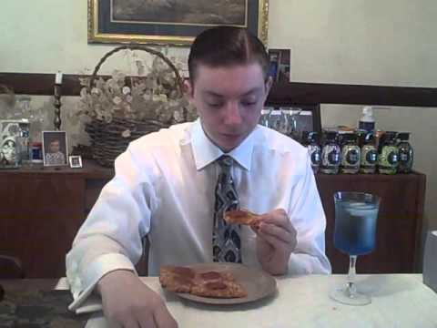 download lagu mp3 mp4 Ellios Pizza Review, download lagu Ellios Pizza Review gratis, unduh video klip Ellios Pizza Review