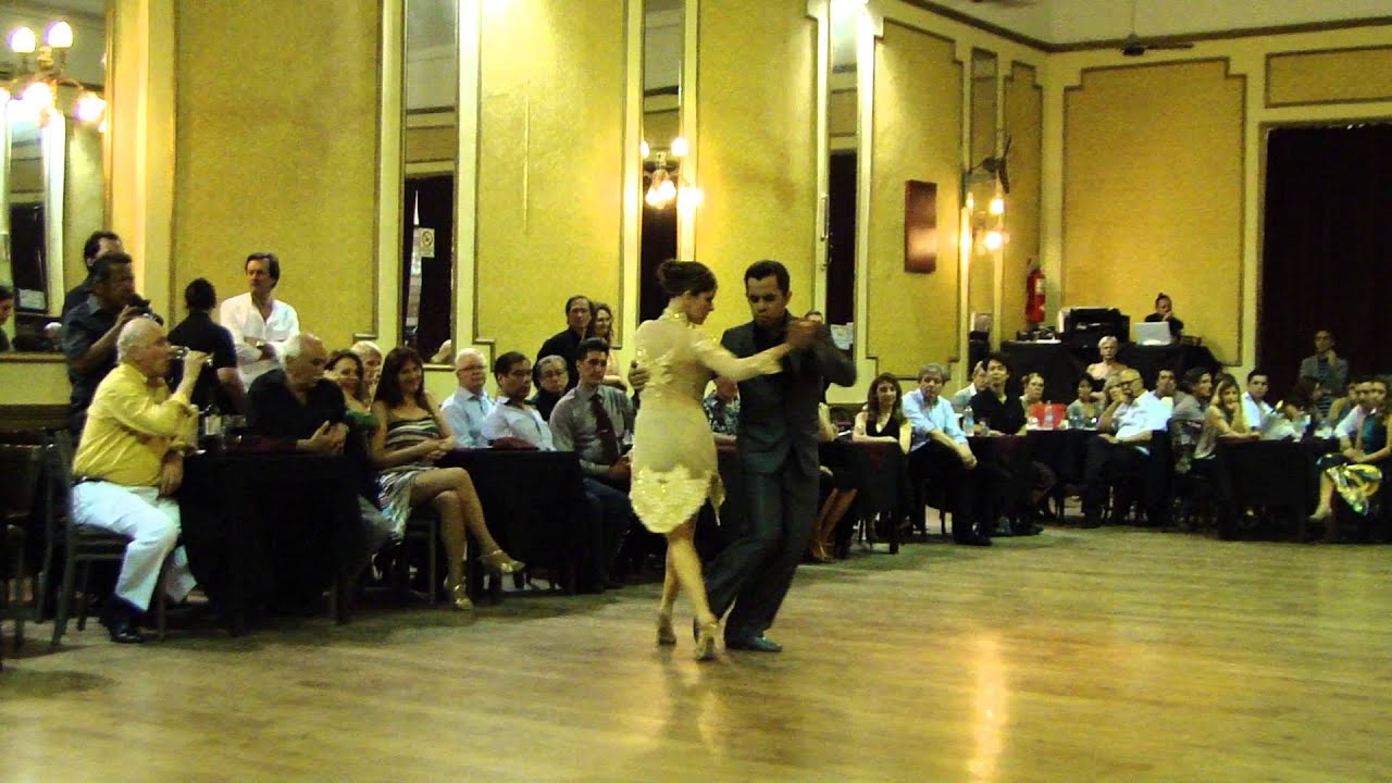 Carolina Bonaventura y Martin Ojeda. Dic 2014. Yira Yira. Bs As.