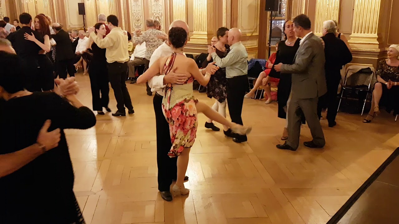 Milonga  "Festival Tango à L'Opéra de Bordeaux"  _ Début de soirée  _  DJ  Andres Ciafardini