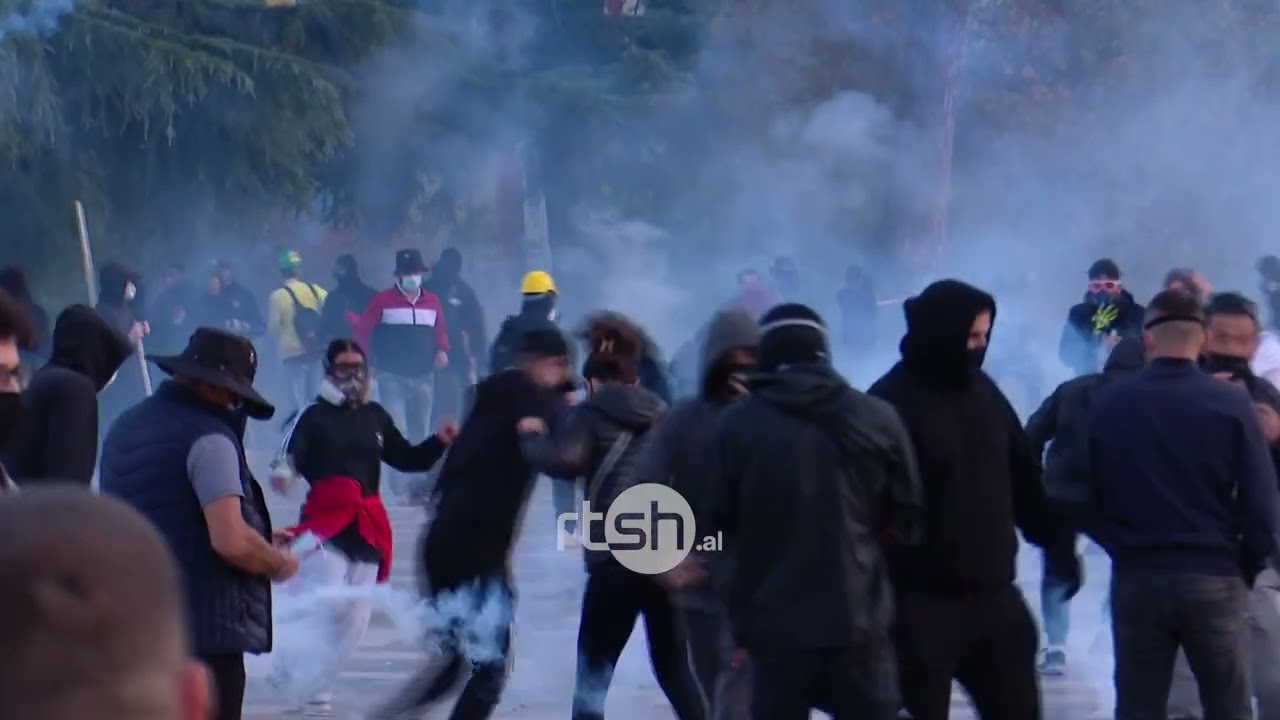 Bilanci i 13 ditëve protestë: Mbi 270 të arrestuar, 344 të proceduar, 9 policë të pezulluar