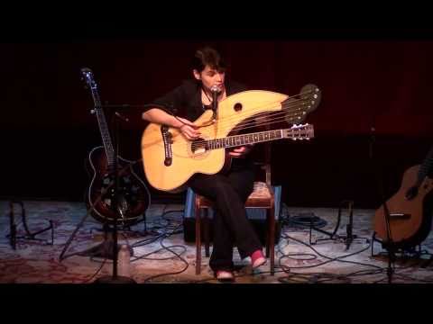11/18 Kaki King - Harp Guitar Banter + Because It's There (Michael Hedges) (Acoustic) (HD)