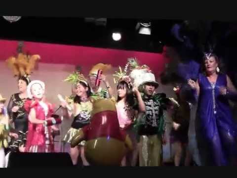 Apresentação do samba no hospital (OYAMADA)