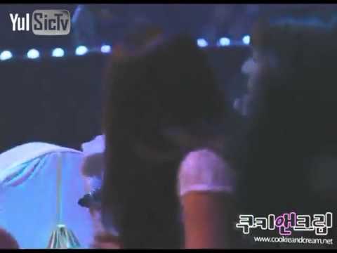 [091210] SNSD Yulsic 율싴 Fancam Moment # 55 - GGG