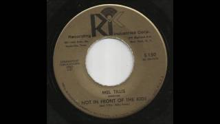 Mel Tillis - Not In Front Of The Kids