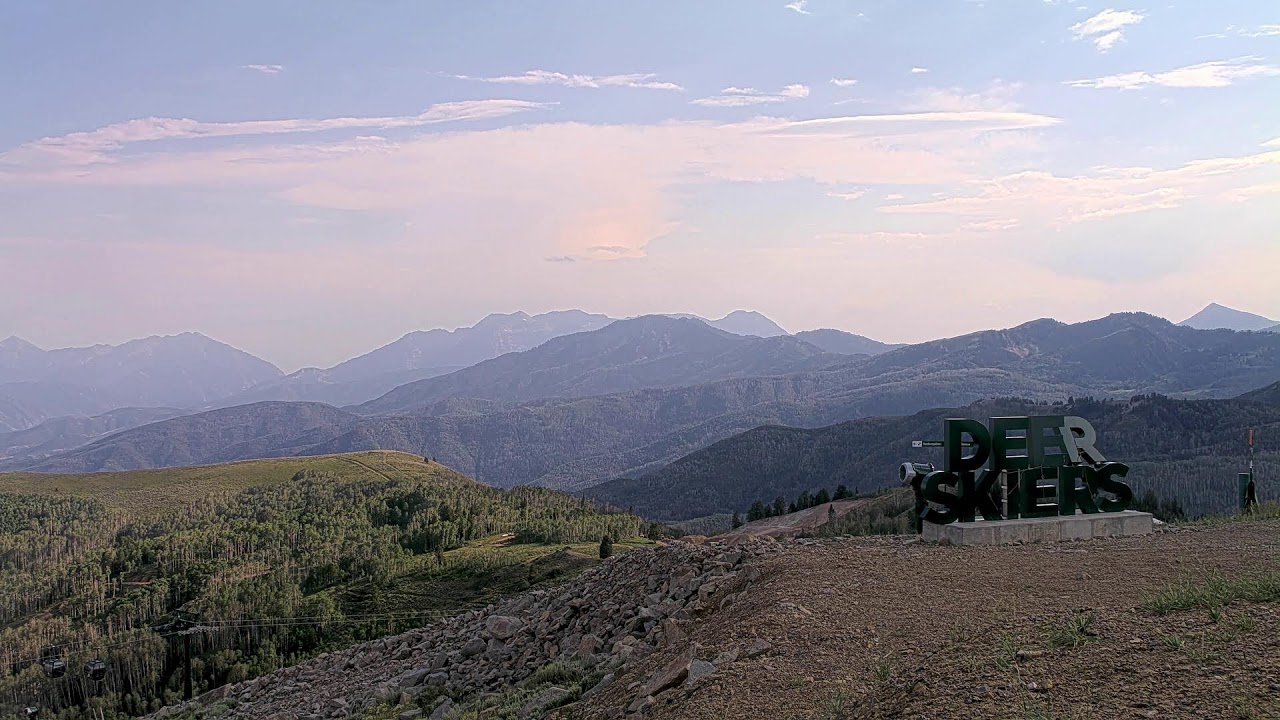 Live webcam view of Revelator Express Summit View