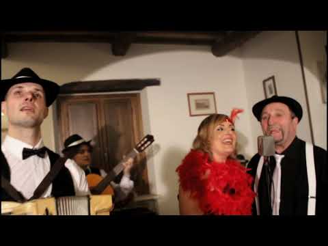 download lagu mp3 mp4 Una Tantum, download lagu Una Tantum gratis, unduh video klip Una Tantum