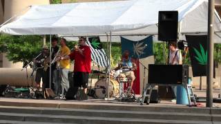 The Effinays at Cinco de Mota