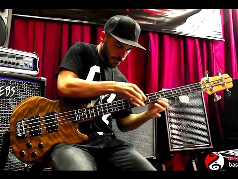 Miki Santamaria slapping a Wal Mark 1 bass (with TAB) - Extreme Slap & Tapping Solo