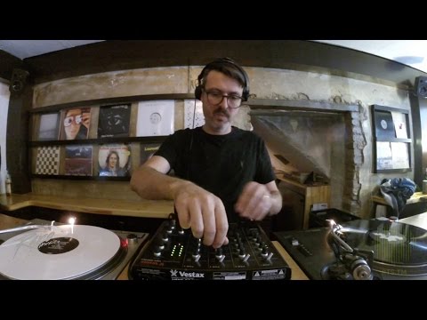 Hugo Barritt - RTS.FM x Raro Music  11.05.2017