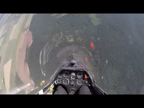 Glider aerobatic flight ASK21