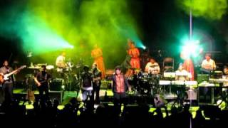 Shankar Ehsaan Loy - 16- Kajra Re  Part 1
